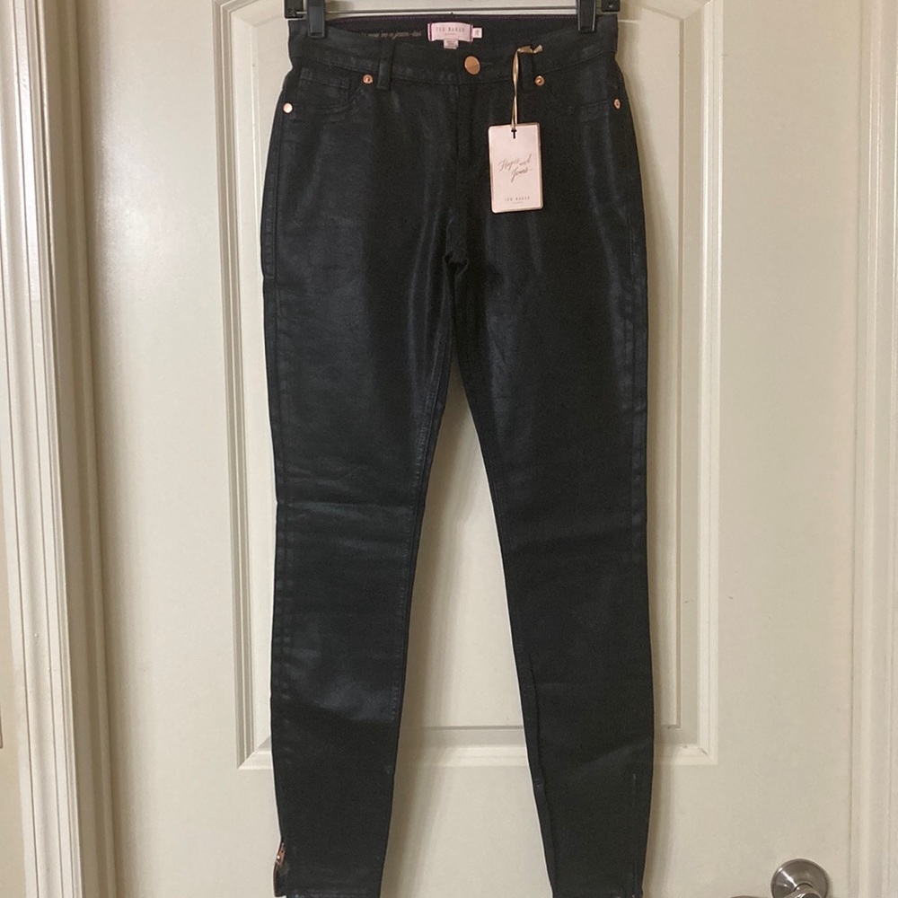 Ted Baker London sz 26 women’s Jeans
